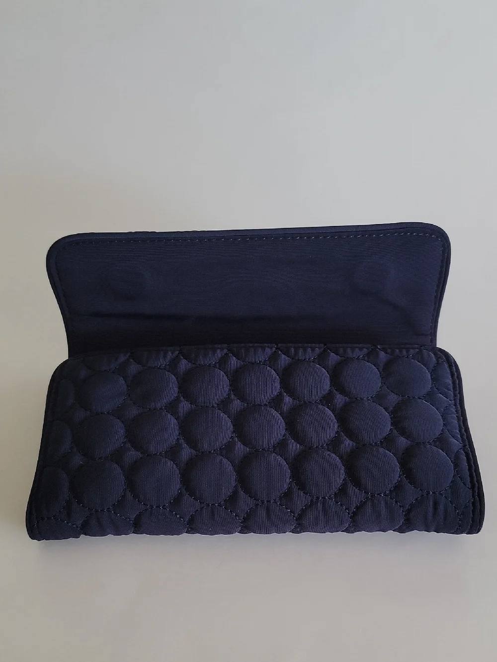 VERA BRADLEY DARK NAVY BLUE TRIFOlD CHECKBOOK WALLET - Picture 10 of 10